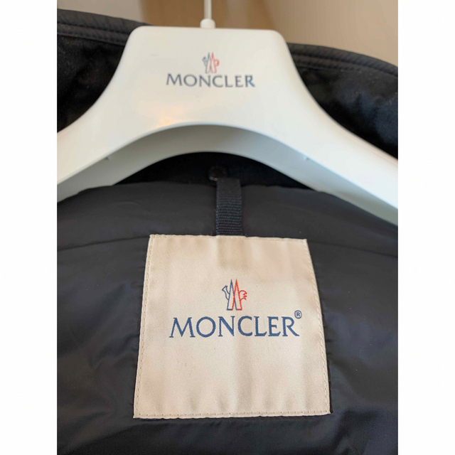 MONCLER(モンクレール)の美品⭐︎国内正規QR認証⭐︎MONCLER RYAN モンクレール ライアン 黒 メンズのジャケット/アウター(ダウンジャケット)の商品写真