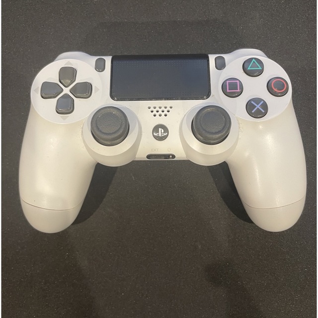 PlayStation4(プレイステーション4)の純正 DUALSHOCK4 ジャンク品 エンタメ/ホビーのゲームソフト/ゲーム機本体(その他)の商品写真