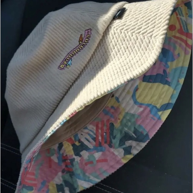BTS バケットハット　dynamiteデザイン　公式 レディースの帽子(ハット)の商品写真