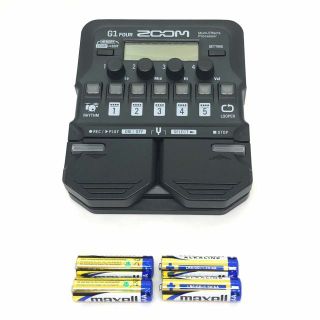 ズーム(Zoom)のZOOM G1 FOUR エフェクト＆アンプモデル、ルーパー、ドラムマシン(エフェクター)