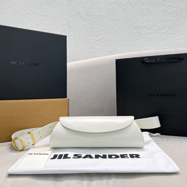 かわいい！ Jil ジルサンダー カンノーロ バック jilsander Sander ショルダーバッグ 