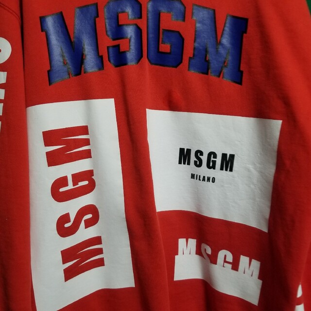 MSGM(エムエスジイエム)のMSGMパーカー 定価61560　オーバーサイズプリント ロゴ　正規品 メンズのトップス(パーカー)の商品写真