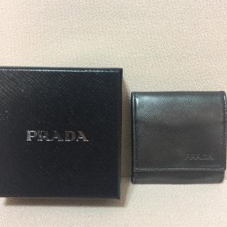 プラダ(PRADA)のほぼ未使用品⭐︎【鑑定済】PRADA コインケース シルバーカラー(コインケース)