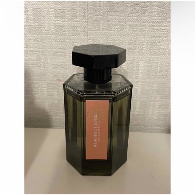 L'Artisan Parfumeur(ラルチザンパフューム)のラルチザン パフューム メモワールドローズ オードパルファム 100ml コスメ/美容の香水(香水(女性用))の商品写真