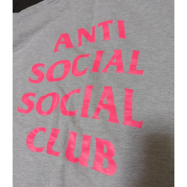 ANTI SOCIAL SOCIAL CLUB(アンチソーシャルソーシャルクラブ)の※かかし様専用※ANTI SOCIAL SOCIAL CLUB メンズのトップス(パーカー)の商品写真