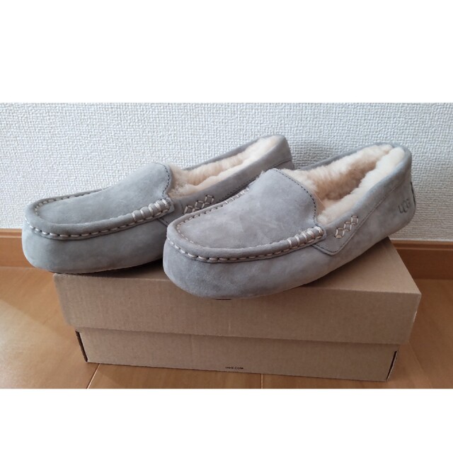 UGG　ANSLEY　ウィメンズ　24cm