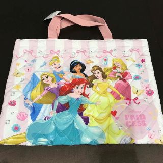 ディズニー(Disney)の新品　キルティング地　ディズニープリンセス　レッスンバッグ(バッグ/レッスンバッグ)