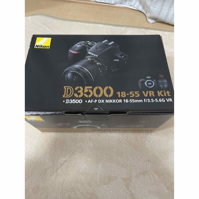 Nikon 一眼レフ　D3500カメラ