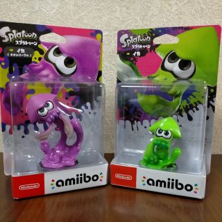 ニンテンドースイッチ(Nintendo Switch)のamiibo　イカ　ネオンパープル&ネオングリーン　2体セット(ゲームキャラクター)