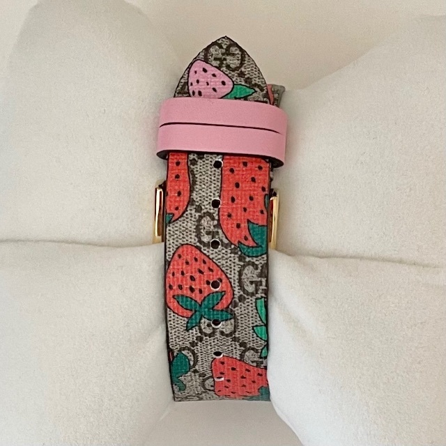 ♡新品未使用♡ GUCCI グッチ 時計 ストロベリー_2