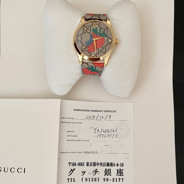 GUCCI - ♡新品未使用♡ GUCCI グッチ 時計 ストロベリーの通販 GUCCI - ♡新品未使用♡ GUCCI グッチ 時計 ストロベリーの通販
