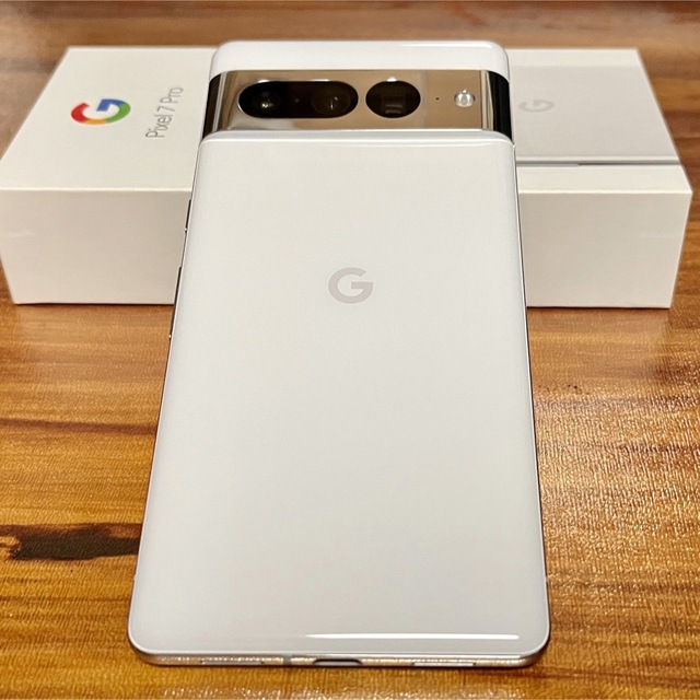 Google Pixel(グーグルピクセル)のGoogle pixel7pro snow 128GB スマホ/家電/カメラのスマートフォン/携帯電話(スマートフォン本体)の商品写真