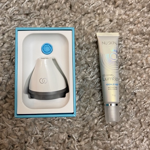 NU SKIN(ニュースキン)のNUSKIN ルミスパセット スマホ/家電/カメラの美容/健康(フェイスケア/美顔器)の商品写真