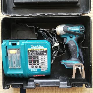 マキタ(Makita)のマキタ　インパクト　14.4V(工具)