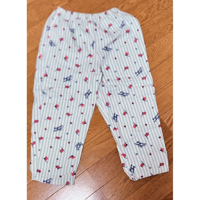 秋冬　綿100％　パジャマ 120 キッズ/ベビー/マタニティのキッズ服男の子用(90cm~)(パジャマ)の商品写真