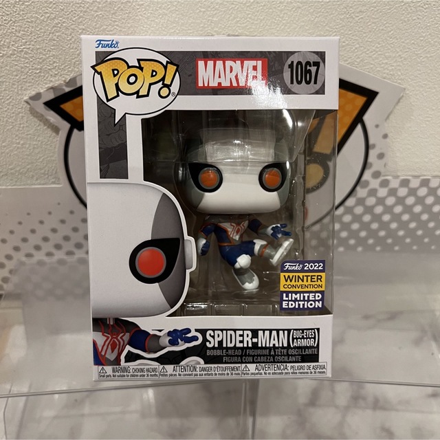 MARVEL(マーベル)の冬コミコン2022FUNKO POP! スパイダーマン　ブルーアイズ　スーツ限定 エンタメ/ホビーのフィギュア(アメコミ)の商品写真