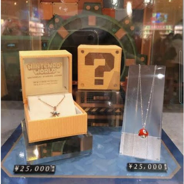 任天堂(ニンテンドウ)のスーパーキノコ　ネックレス　マリオ レディースのアクセサリー(ネックレス)の商品写真