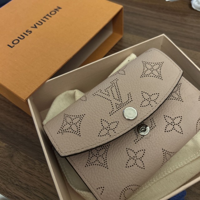 LOUIS VUITTON(ルイヴィトン)の値下げルイヴィトン　財布 レディースのファッション小物(名刺入れ/定期入れ)の商品写真