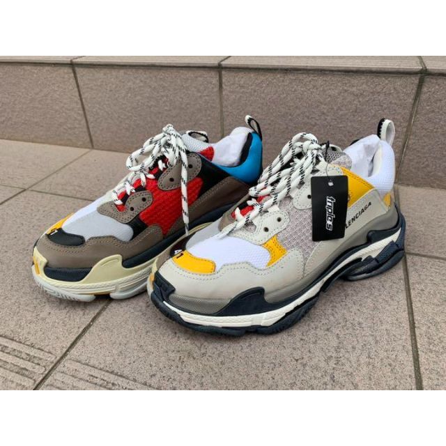 格安人気 Balenciaga - 新品 バレンシアガ トリプルS balenciaga