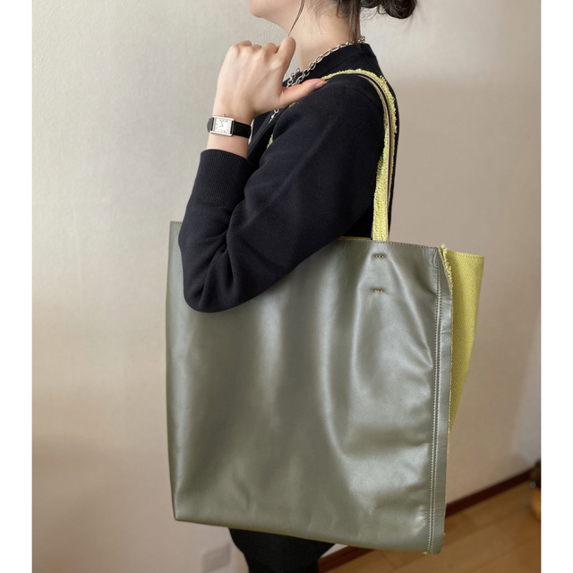 【新品未使用】Marni(マルニ)トートバッグ レザーキャンバス