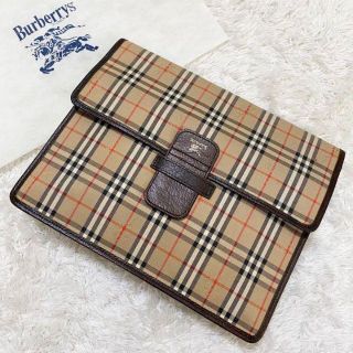 BURBERRY - 極美品♡バーバリー クラッチバッグ ノバチェック フラップ ...