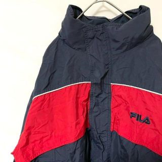 フィラ(FILA)の希少　FIRA フィラ　マウンテンパーカー　ジャケット　ワンポイント刺繍ロゴ古着(マウンテンパーカー)