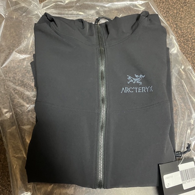 ARC'TERYX   アークテリクス アトムARフーディ ブラックサファイア