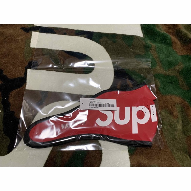 Supreme - 込み Supreme WINDSTOPPER Facemask 赤 22AWの通販 by