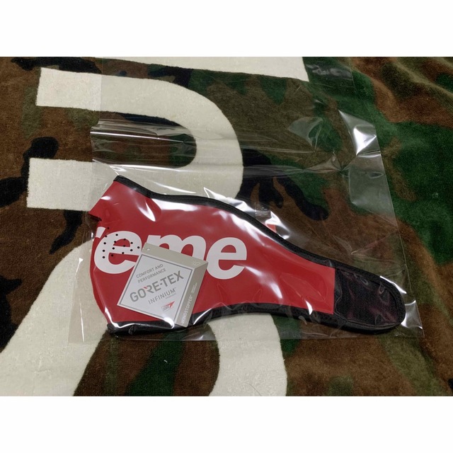 Supreme - 込み Supreme WINDSTOPPER Facemask 赤 22AWの通販 by