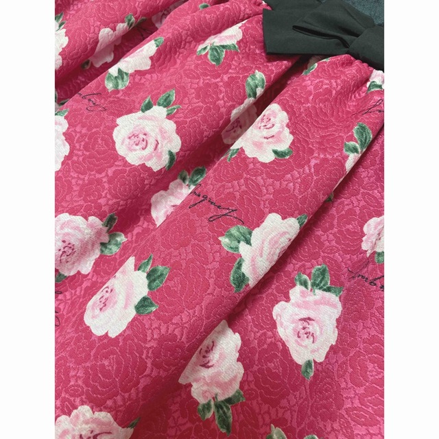 M'S GRACY(エムズグレイシー)のエムズグレイシー💕インスタ掲載💕新品💕薔薇　リボンドッキング　ワンピース　36 レディースのワンピース(ひざ丈ワンピース)の商品写真