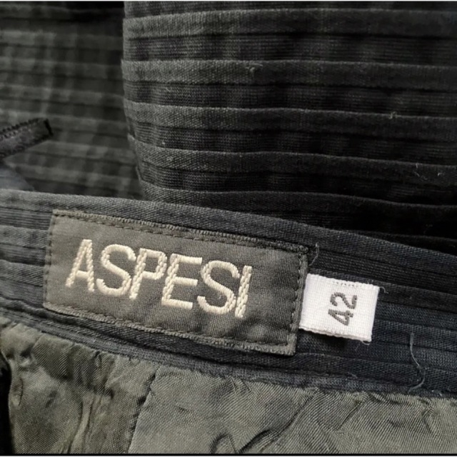 ASPESI(アスペジ)のアスペジ ASPESIネイビー紺色膝丈スカート♡42 レディースのスカート(ひざ丈スカート)の商品写真