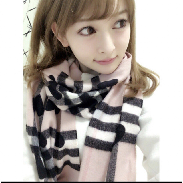 BURBERRY - Burberry♡ピンクチェックハートマークマフラーの通販 by ...