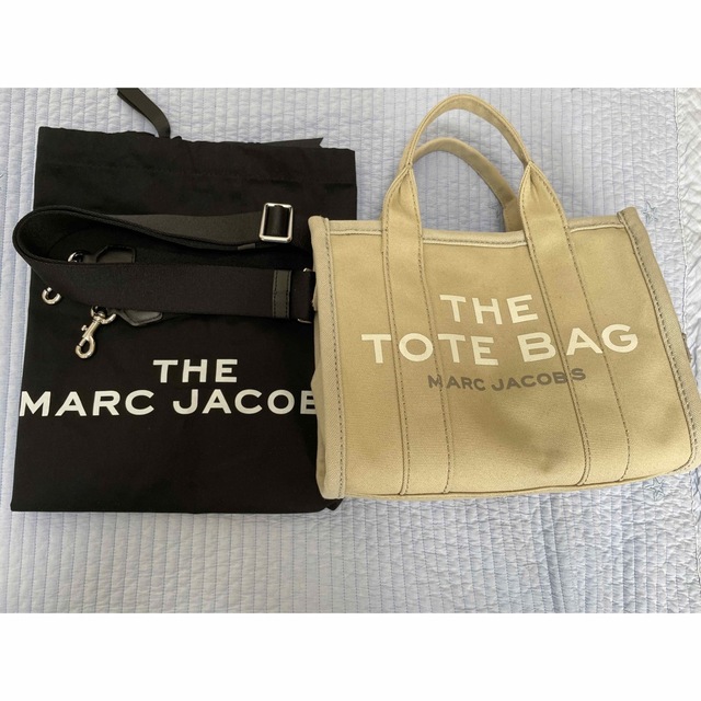 堅実な究極のバッグ日本限定 美品 マークジェイコブス ザ カラーブロック ミニ トート