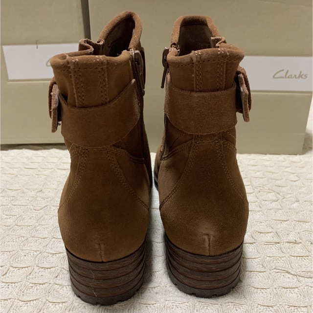 Clarks Marana Amber / マラナアンバー（ダークタンスエード）