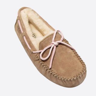 アグ(UGG)の★新品★UGG★W Dakota/ダコタ (Tabacco/W5/22cm)(スリッポン/モカシン)