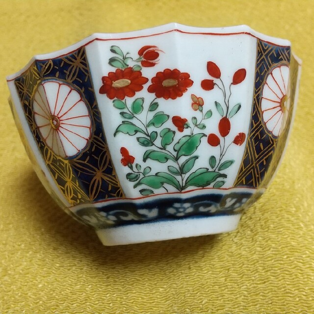 Royal Worcester(ロイヤルウースター)の初期Worcester ティーボウル エンタメ/ホビーの美術品/アンティーク(陶芸)の商品写真