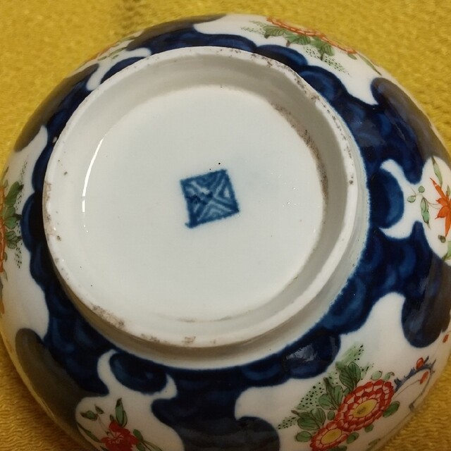 Royal Worcester(ロイヤルウースター)の初期 Worcester シュガーボウル(1775年頃) エンタメ/ホビーの美術品/アンティーク(陶芸)の商品写真