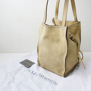 ジェイアンドエムデヴィッドソン(J&M DAVIDSON)のJ&M Davidson J&Mデヴィッドソン BELLE MINI WITH STUDS スエード スタッズ ショルダーバッグ/ベージュ【2400013138659】(ショルダーバッグ)