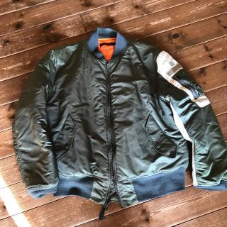 UNDERCOVER - 美中古 UNDERCOVER 18AW リバーシブル MA-1 ブラック 3の ...