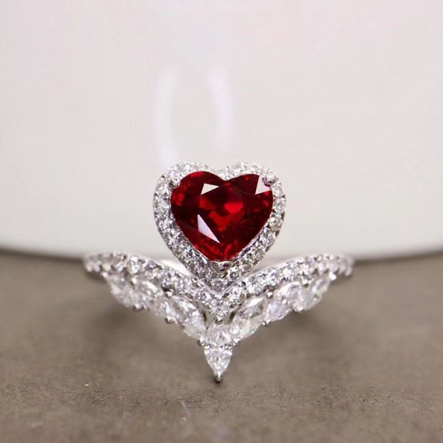最先端 天然 ¥ k18 1.1ct リング ダイヤモンド ルビー リング(指輪