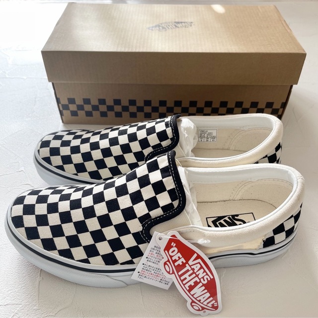 VANS(ヴァンズ)の【新品】ヴァンズ スニーカー スリッポン チェッカー VANS V98CLA メンズの靴/シューズ(スニーカー)の商品写真