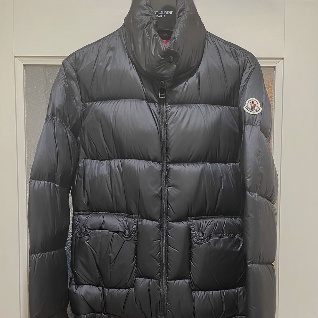 新品未使用　MONCLER　ダウン　ジャケット　レディース