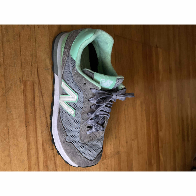 New Balance(ニューバランス)のお値下げ中〜　ニューバランス　515   23.5 レディースの靴/シューズ(スニーカー)の商品写真