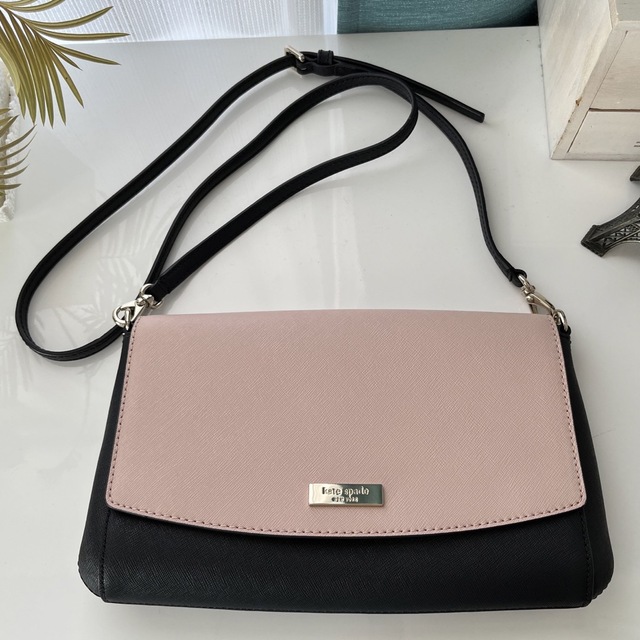 【ケイトスペード】katespade バック　ショルダーバッグ