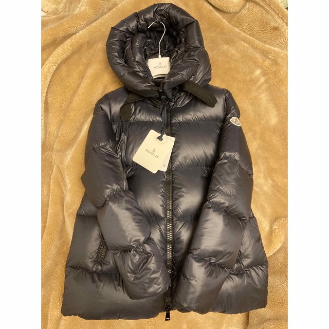 品揃え豊富で MONCLER 未使用○モンクレール ダウンジャケット