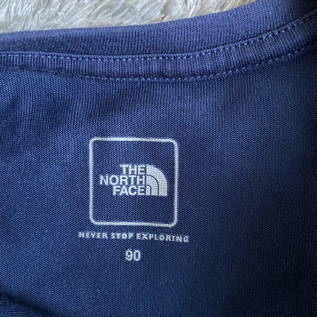 THE NORTH FACE(ザノースフェイス)のザ ノースフェイス　ベビー   ロンT  長Tシャツ  90サイズ キッズ/ベビー/マタニティのキッズ服男の子用(90cm~)(Tシャツ/カットソー)の商品写真
