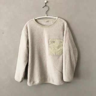 ユニクロ(UNIQLO)のユニクロ　フリース  プルオーバー　120 (パジャマ)