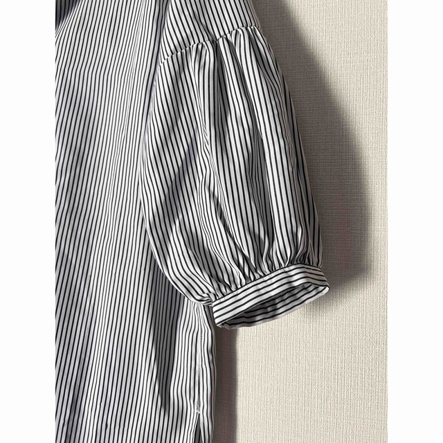 【美品】ストライプシャツ レディースのトップス(シャツ/ブラウス(長袖/七分))の商品写真