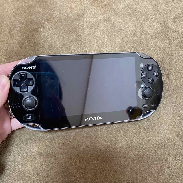 PSvita PCH1100 プレステーションビータ 本体 クリスタルブラック