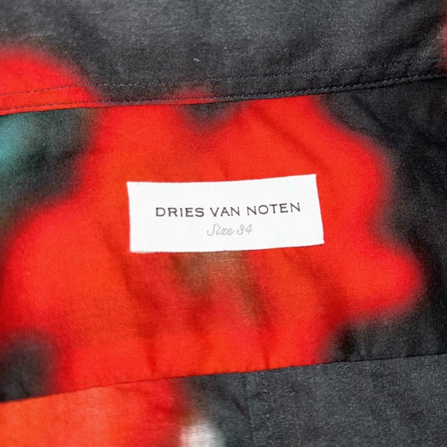 DRIES VAN NOTEN(ドリスヴァンノッテン)のブラウス レディースのトップス(シャツ/ブラウス(長袖/七分))の商品写真